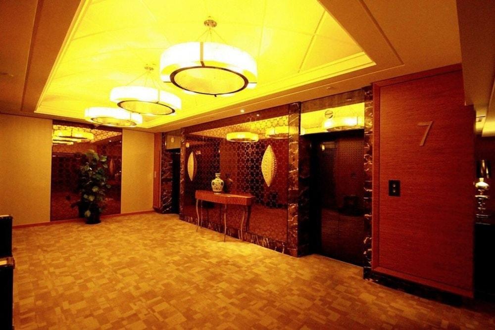 Hotel Minya Shanghai