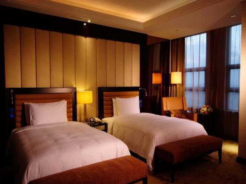 Minya 5* Shanghai